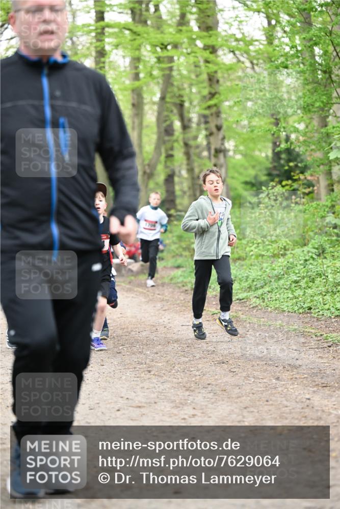 13.04.2025 - Hammer Lauf Dr. Thomas Lammeyer http://msf.ph/oto/7629064 13.04.2025 09:22:59 Laufen 1706 meine-sportfotos.de