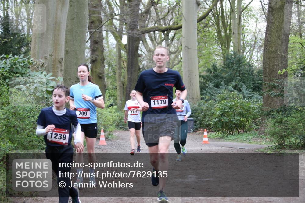 13.04.2025 - Hammer Lauf Jannik Wohlers http://msf.ph/oto/7629135 13.04.2025 12:43:05 Laufen 1239, 709, 1121, 1179, 8 meine-sportfotos.de