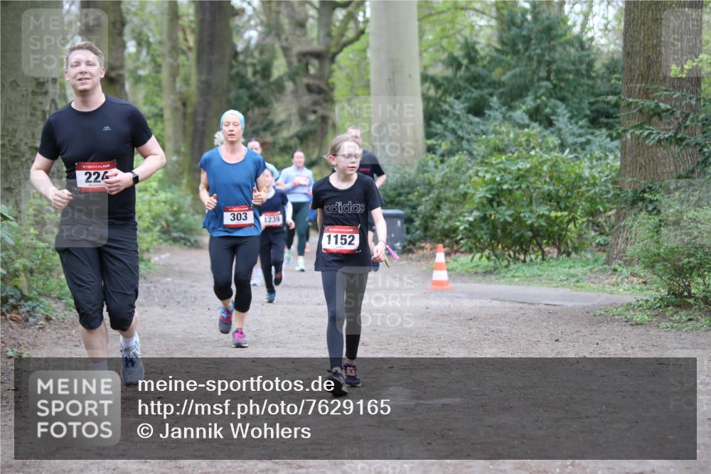 13.04.2025 - Hammer Lauf Jannik Wohlers http://msf.ph/oto/7629165 13.04.2025 12:43:00 Laufen 15, 224, 303, 1239, 1152 meine-sportfotos.de