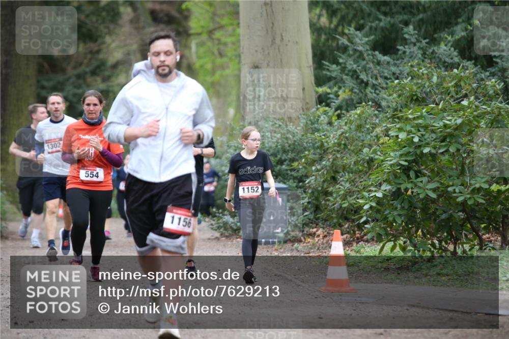 13.04.2025 - Hammer Lauf Jannik Wohlers http://msf.ph/oto/7629213 13.04.2025 12:42:51 Laufen 1302, 554, 1156, 1152 meine-sportfotos.de