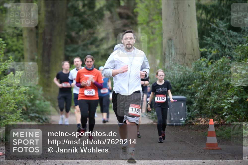 13.04.2025 - Hammer Lauf Jannik Wohlers http://msf.ph/oto/7629214 13.04.2025 12:42:51 Laufen 554, 15, 1156, 1152 meine-sportfotos.de