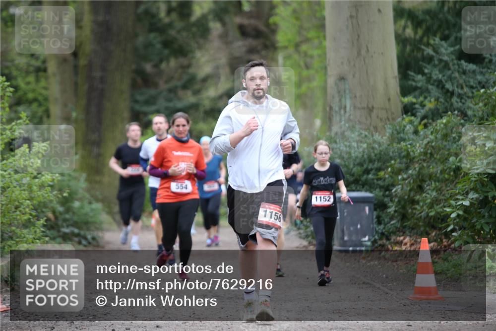 13.04.2025 - Hammer Lauf Jannik Wohlers http://msf.ph/oto/7629216 13.04.2025 12:42:50 Laufen 554, 15, 1156, 1152 meine-sportfotos.de