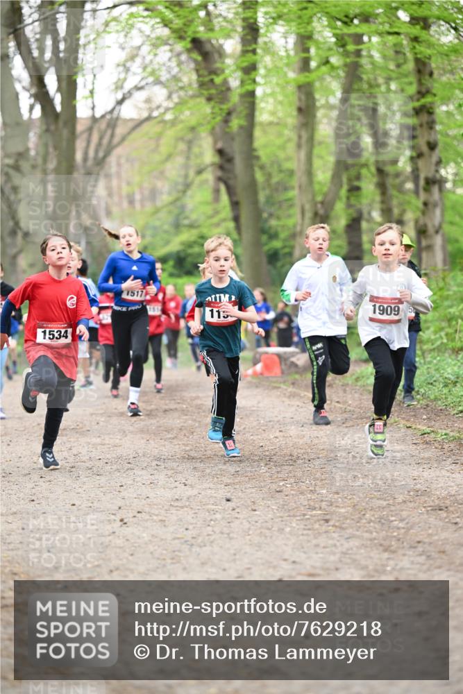13.04.2025 - Hammer Lauf Dr. Thomas Lammeyer http://msf.ph/oto/7629218 13.04.2025 09:23:10 Laufen 15, 1534, 1517, 115, 1909, 5 meine-sportfotos.de