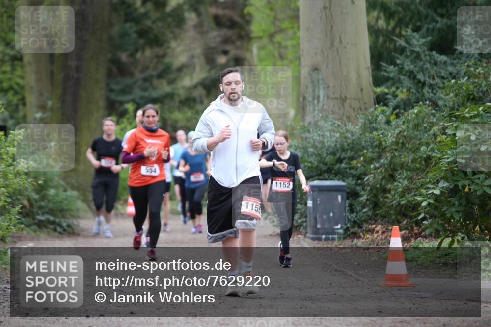 13.04.2025 - Hammer Lauf Jannik Wohlers http://msf.ph/oto/7629220 13.04.2025 12:42:50 Laufen 554, 1156, 1152 meine-sportfotos.de
