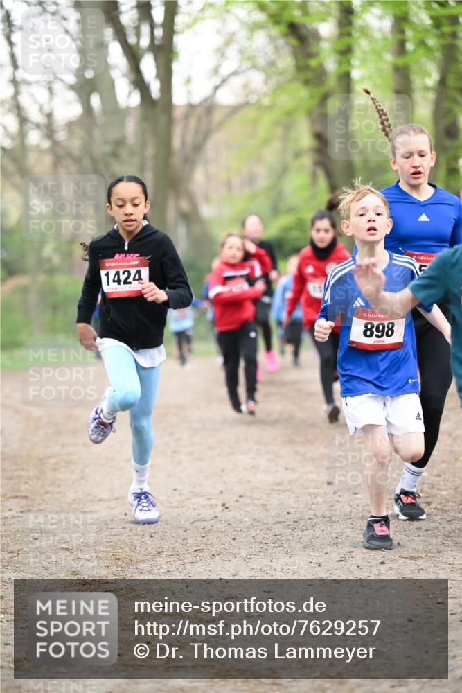 13.04.2025 - Hammer Lauf Dr. Thomas Lammeyer http://msf.ph/oto/7629257 13.04.2025 09:23:12 Laufen 1424, 15, 898, 15 meine-sportfotos.de