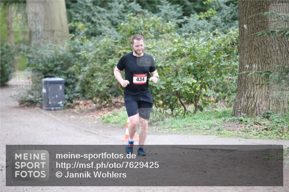 13.04.2025 - Hammer Lauf Jannik Wohlers http://msf.ph/oto/7629425 13.04.2025 13:35:27 Laufen 434 meine-sportfotos.de