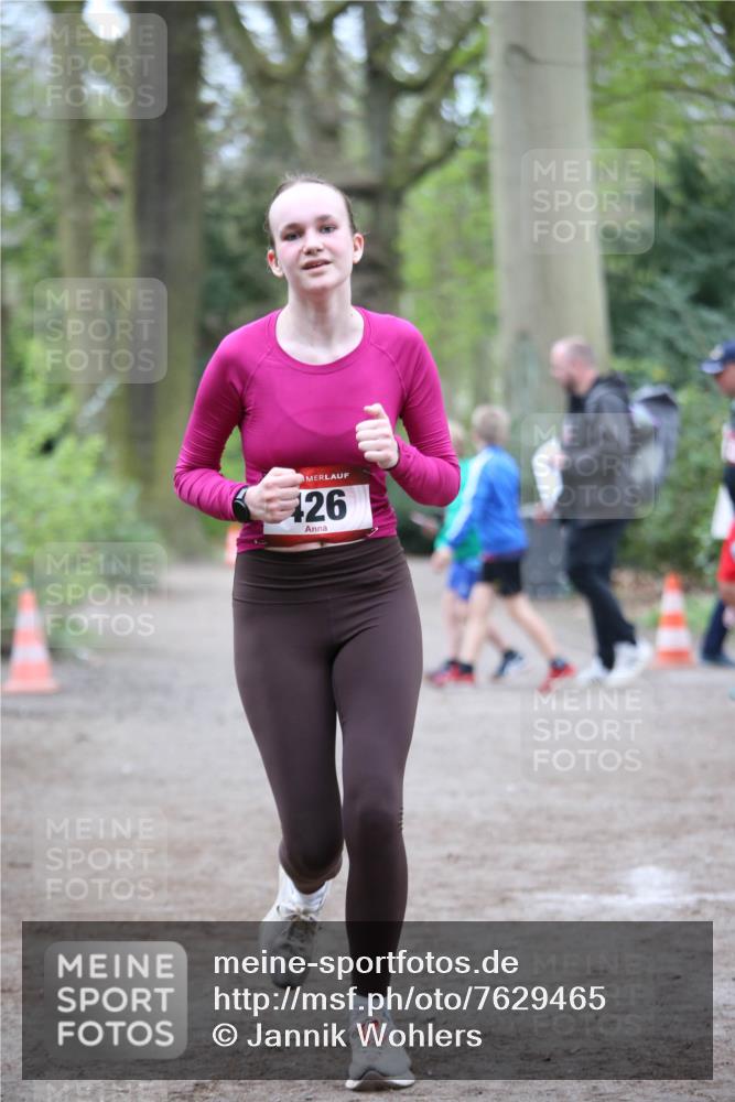 13.04.2025 - Hammer Lauf Jannik Wohlers http://msf.ph/oto/7629465 13.04.2025 13:31:17 Laufen 426 meine-sportfotos.de