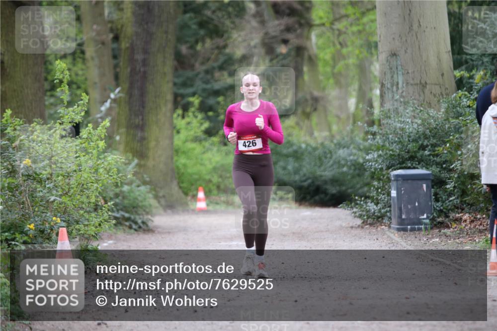 13.04.2025 - Hammer Lauf Jannik Wohlers http://msf.ph/oto/7629525 13.04.2025 13:31:13 Laufen 426 meine-sportfotos.de