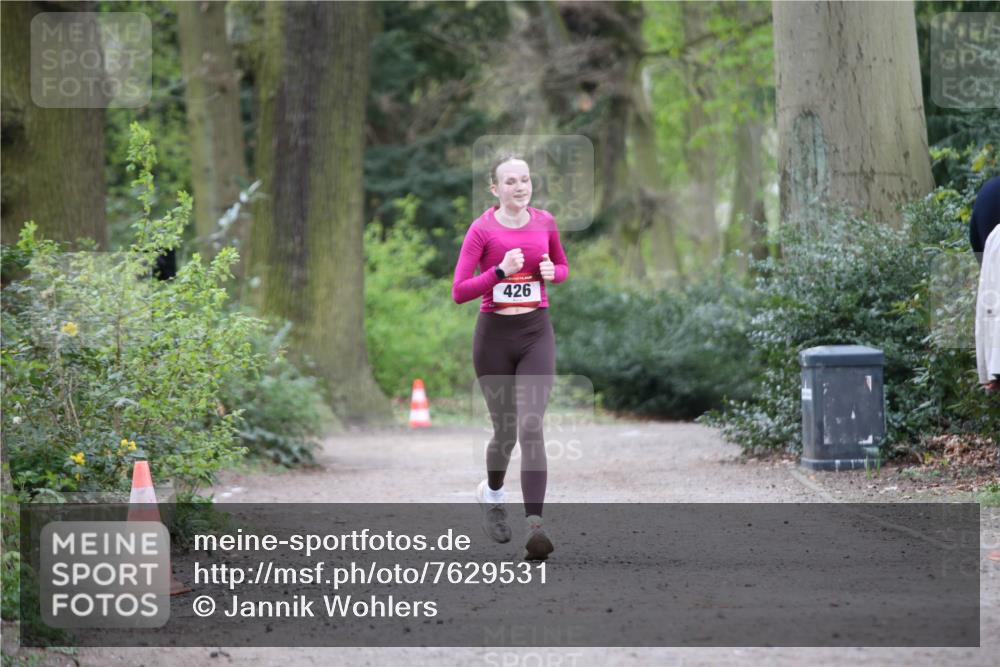 13.04.2025 - Hammer Lauf Jannik Wohlers http://msf.ph/oto/7629531 13.04.2025 13:31:12 Laufen 426 meine-sportfotos.de