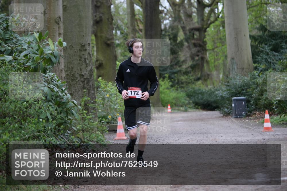 13.04.2025 - Hammer Lauf Jannik Wohlers http://msf.ph/oto/7629549 13.04.2025 13:28:19 Laufen 172 meine-sportfotos.de