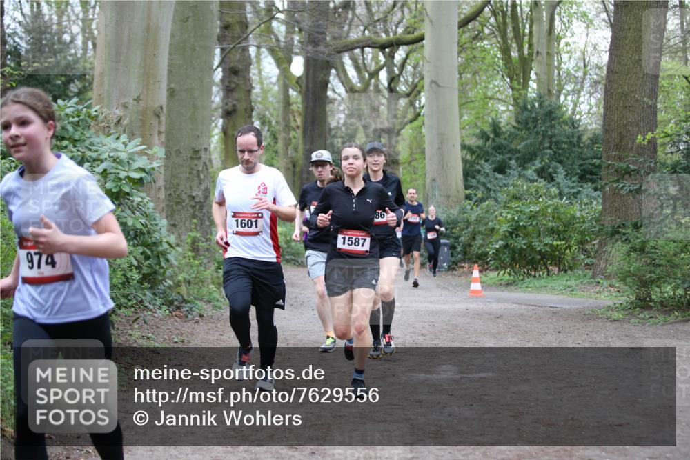 13.04.2025 - Hammer Lauf Jannik Wohlers http://msf.ph/oto/7629556 13.04.2025 12:42:15 Laufen 974, 1601, 1587, 86 meine-sportfotos.de