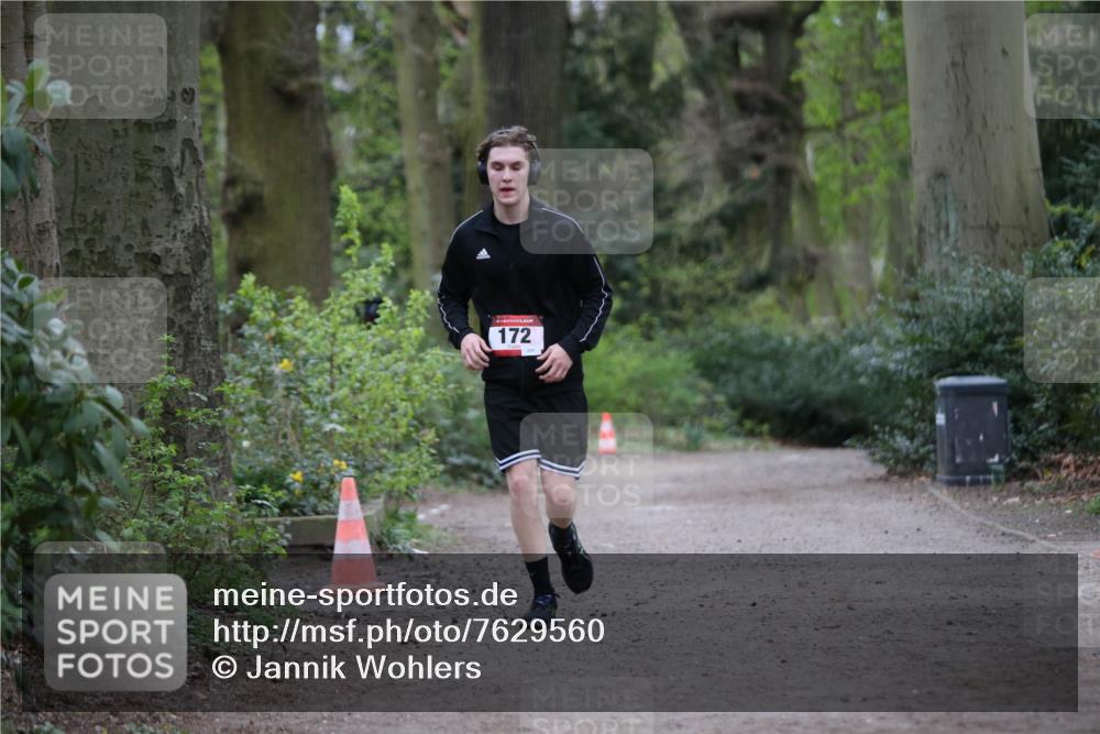 13.04.2025 - Hammer Lauf Jannik Wohlers http://msf.ph/oto/7629560 13.04.2025 13:28:17 Laufen 172 meine-sportfotos.de