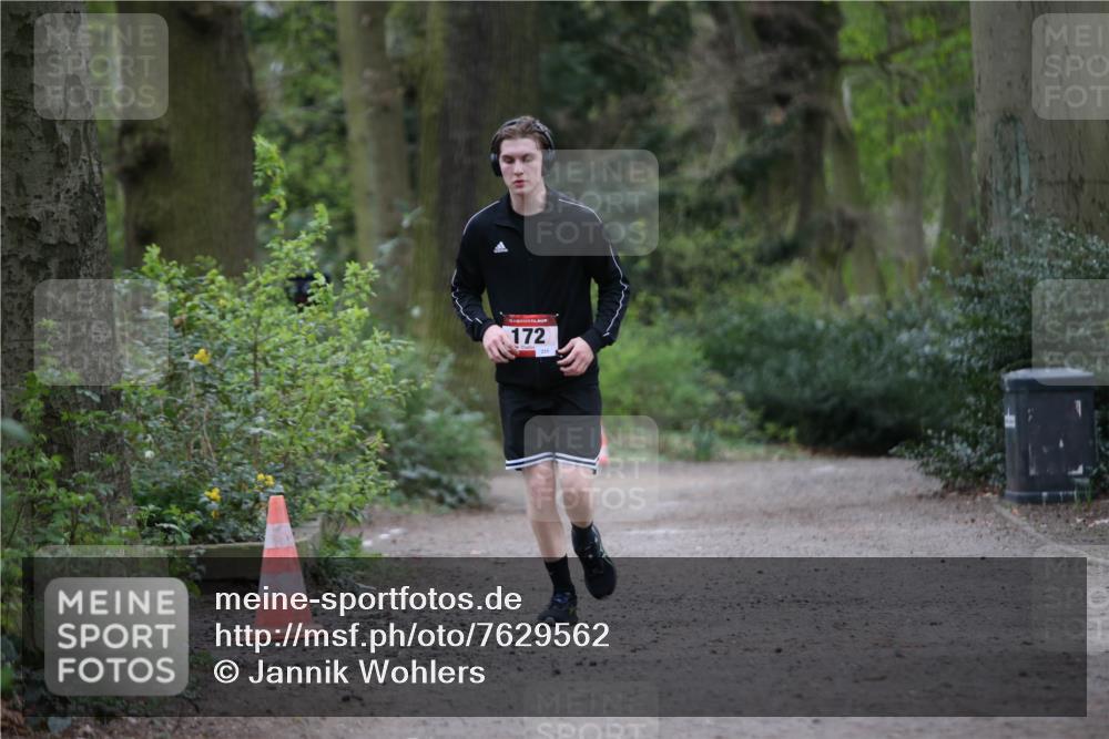 13.04.2025 - Hammer Lauf Jannik Wohlers http://msf.ph/oto/7629562 13.04.2025 13:28:16 Laufen 172 meine-sportfotos.de