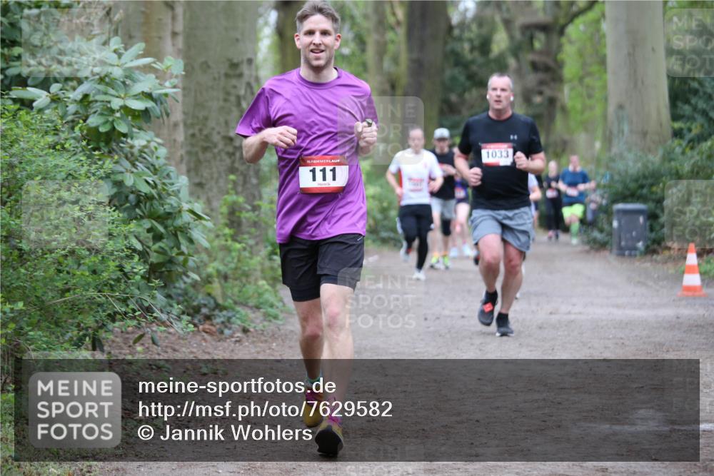 13.04.2025 - Hammer Lauf Jannik Wohlers http://msf.ph/oto/7629582 13.04.2025 12:42:09 Laufen 15, 111, 1033 meine-sportfotos.de