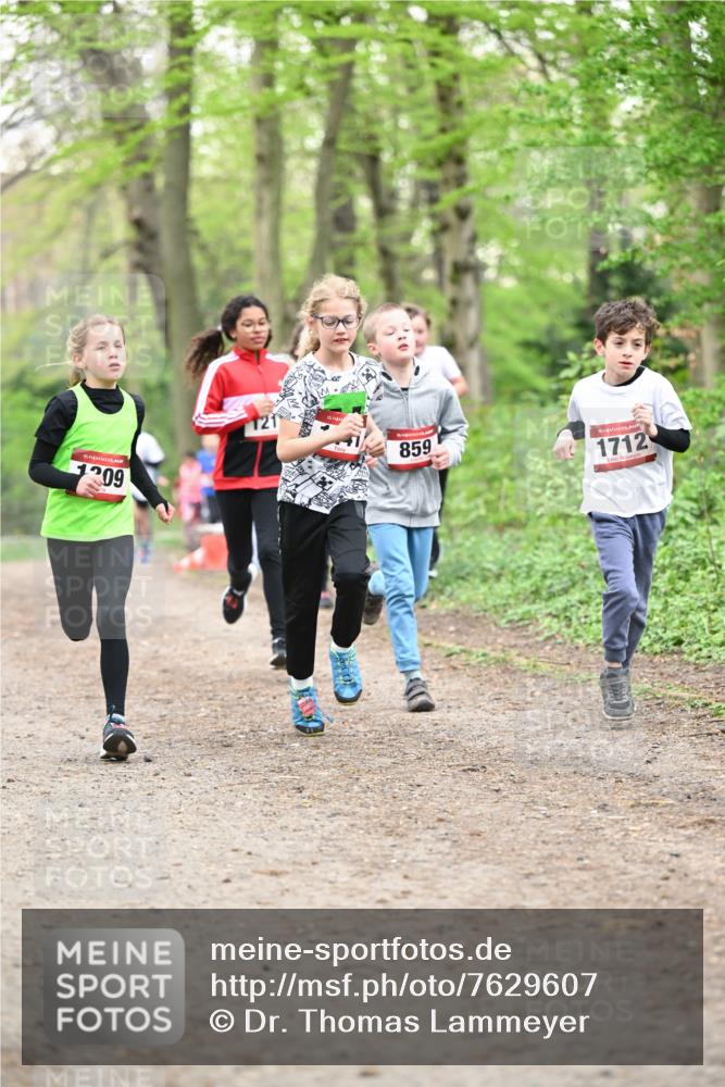 13.04.2025 - Hammer Lauf Dr. Thomas Lammeyer http://msf.ph/oto/7629607 13.04.2025 09:23:31 Laufen 15, 1209, 859, 15, 1712 meine-sportfotos.de