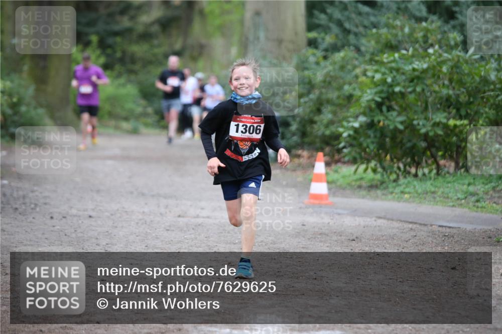 13.04.2025 - Hammer Lauf Jannik Wohlers http://msf.ph/oto/7629625 13.04.2025 12:41:59 Laufen 15, 1306 meine-sportfotos.de