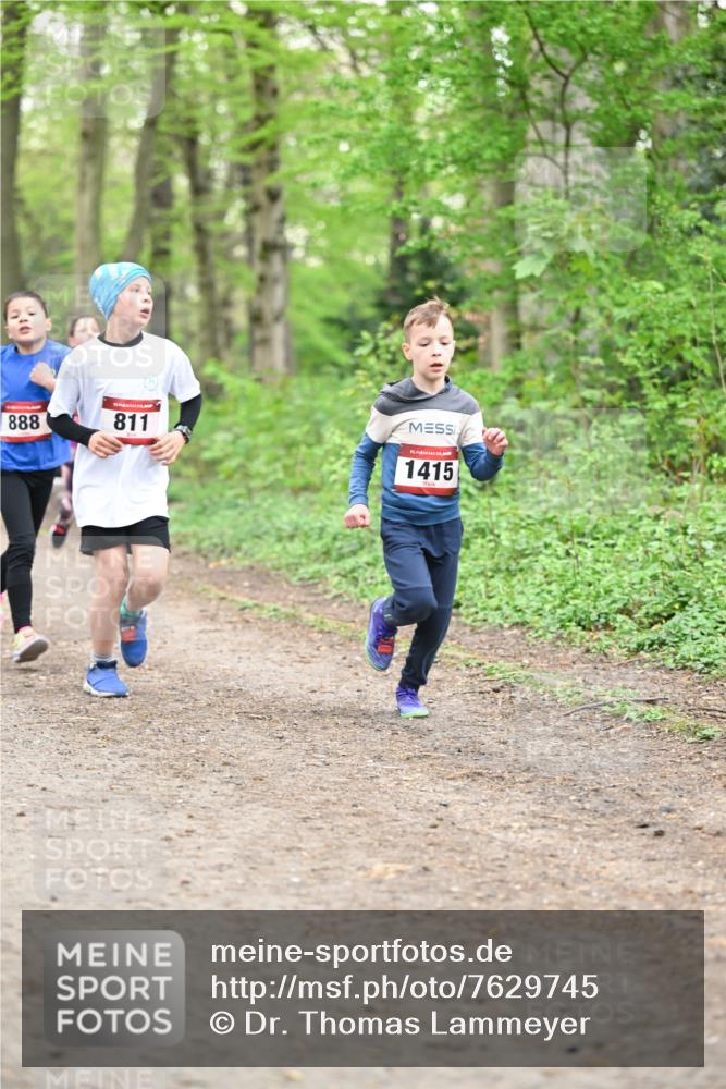 13.04.2025 - Hammer Lauf Dr. Thomas Lammeyer http://msf.ph/oto/7629745 13.04.2025 09:23:39 Laufen 888, 811, 15, 1415 meine-sportfotos.de
