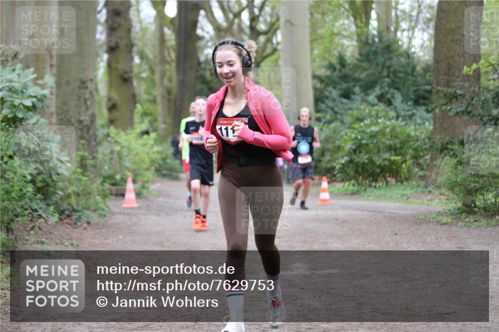 13.04.2025 - Hammer Lauf Jannik Wohlers http://msf.ph/oto/7629753 13.04.2025 12:41:35 Laufen 11 meine-sportfotos.de