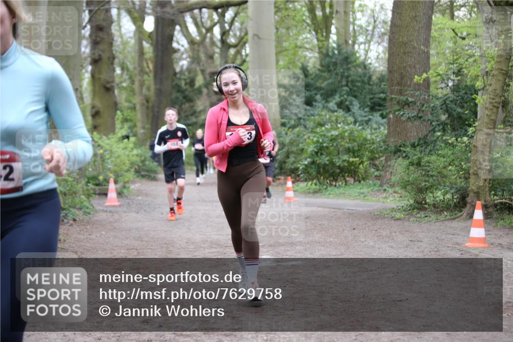 13.04.2025 - Hammer Lauf Jannik Wohlers http://msf.ph/oto/7629758 13.04.2025 12:41:34 Laufen 2, 15, 3 meine-sportfotos.de