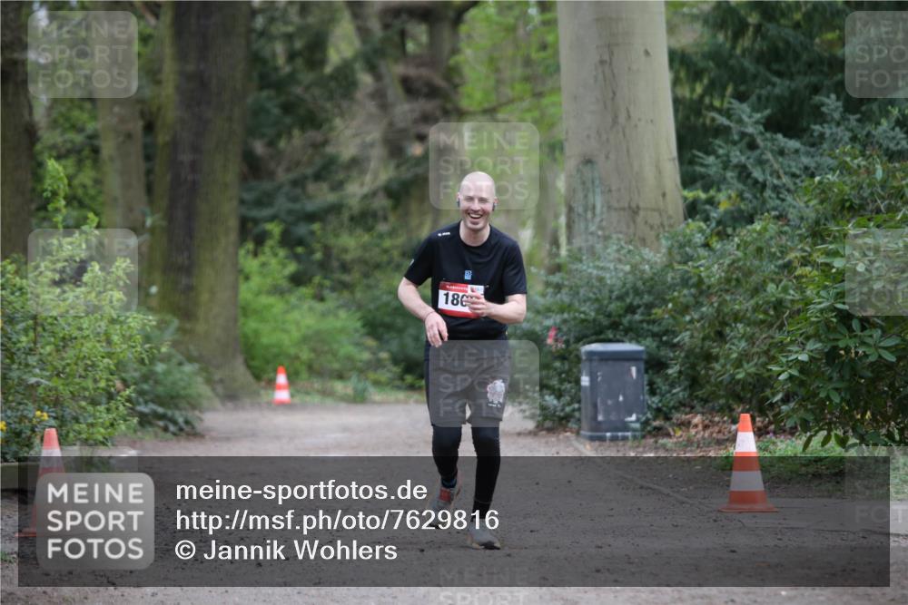 13.04.2025 - Hammer Lauf Jannik Wohlers http://msf.ph/oto/7629816 13.04.2025 13:24:17 Laufen 186 meine-sportfotos.de