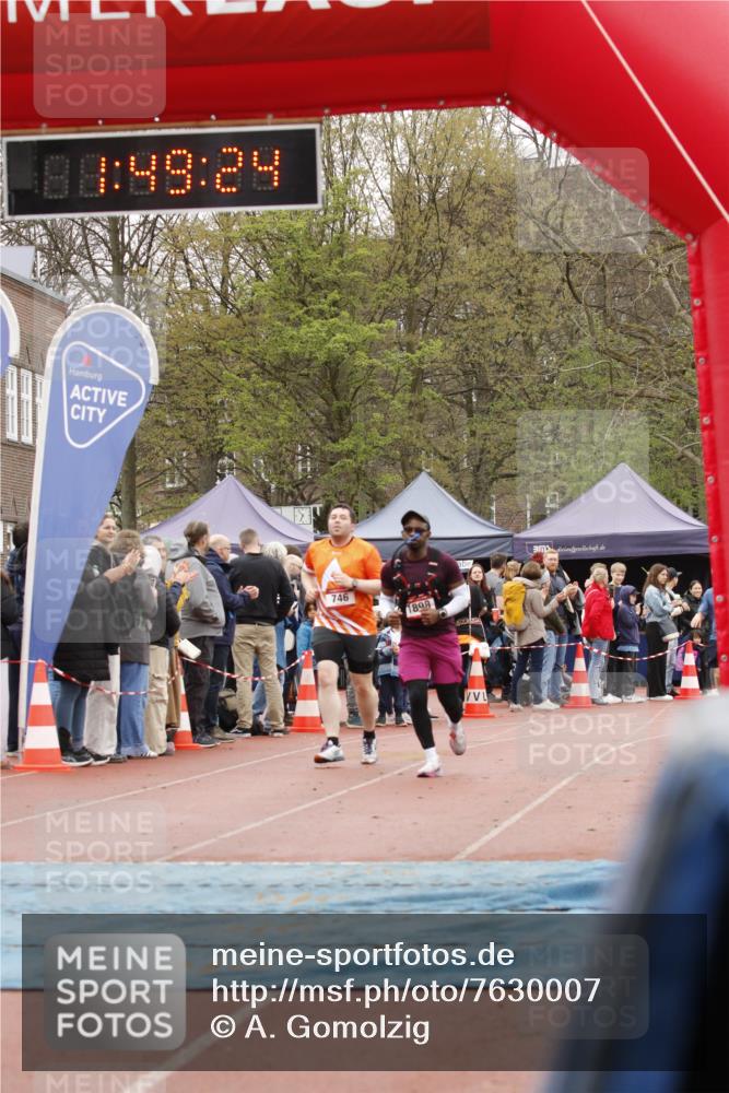 13.04.2025 - Hammer Lauf A. Gomolzig http://msf.ph/oto/7630007 13.04.2025 12:49:22 Ziel 746, 1898, 1937 meine-sportfotos.de