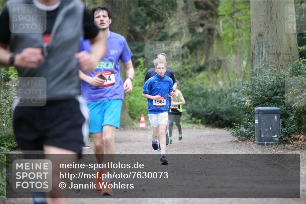 13.04.2025 - Hammer Lauf Jannik Wohlers http://msf.ph/oto/7630073 13.04.2025 12:40:48 Laufen 1984, 909 meine-sportfotos.de
