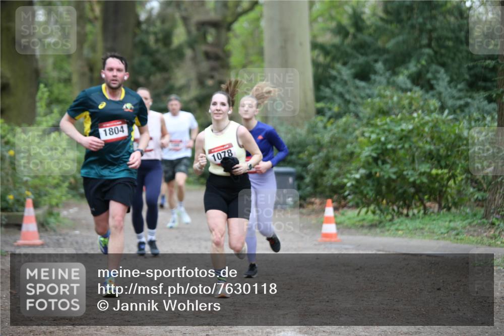 13.04.2025 - Hammer Lauf Jannik Wohlers http://msf.ph/oto/7630118 13.04.2025 12:40:40 Laufen 1804, 1078 meine-sportfotos.de