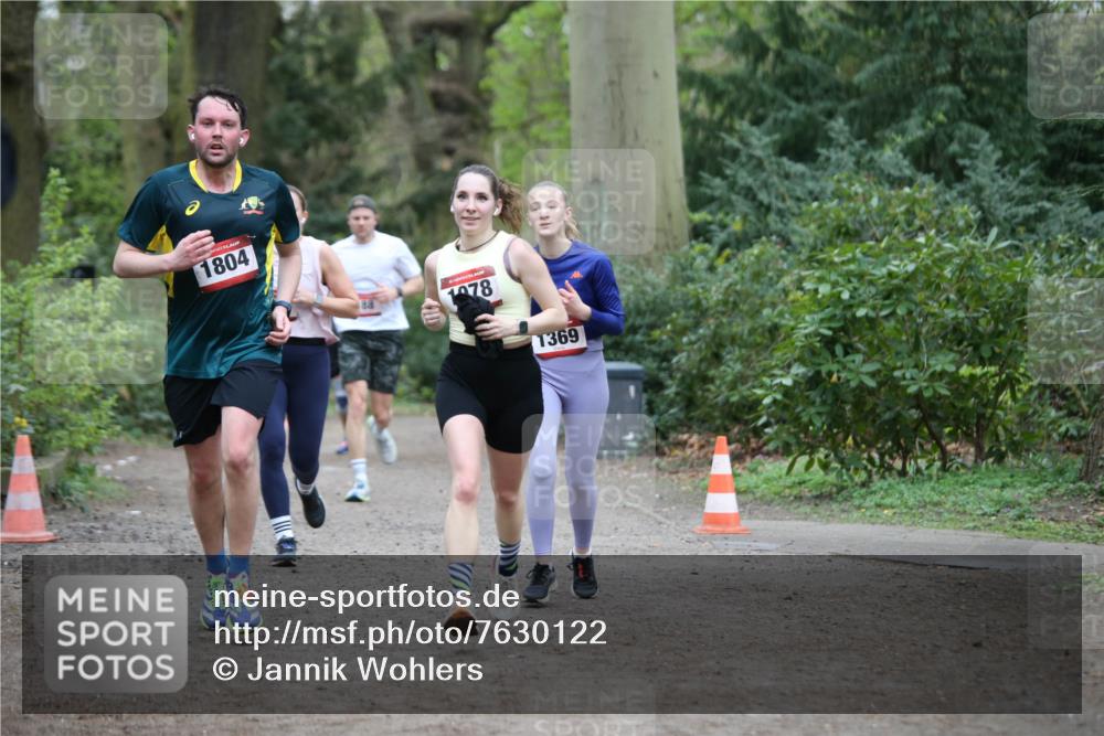 13.04.2025 - Hammer Lauf Jannik Wohlers http://msf.ph/oto/7630122 13.04.2025 12:40:39 Laufen 1804, 1978, 1369 meine-sportfotos.de