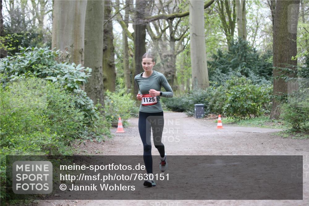 13.04.2025 - Hammer Lauf Jannik Wohlers http://msf.ph/oto/7630151 13.04.2025 13:16:30 Laufen 1125 meine-sportfotos.de