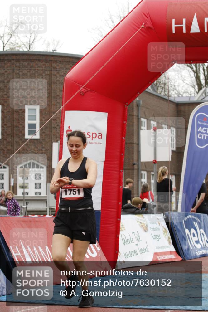13.04.2025 - Hammer Lauf A. Gomolzig http://msf.ph/oto/7630152 13.04.2025 12:48:30 Ziel 1751 meine-sportfotos.de