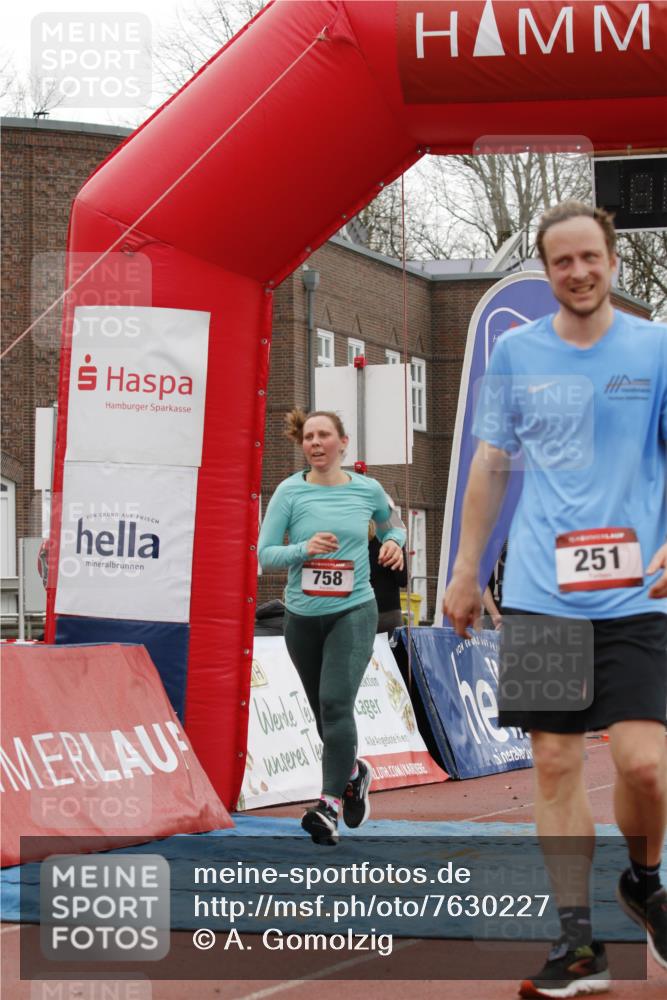 13.04.2025 - Hammer Lauf A. Gomolzig http://msf.ph/oto/7630227 13.04.2025 12:48:03 Ziel 251, 435, 487, 758 meine-sportfotos.de