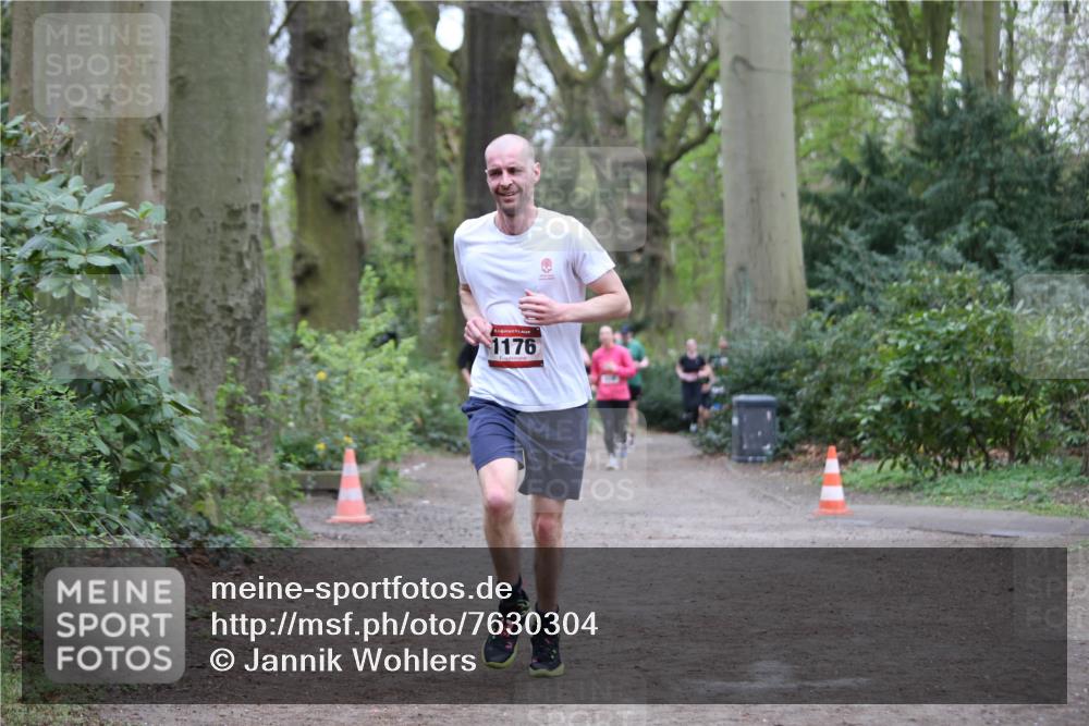 13.04.2025 - Hammer Lauf Jannik Wohlers http://msf.ph/oto/7630304 13.04.2025 12:40:21 Laufen 1176 meine-sportfotos.de