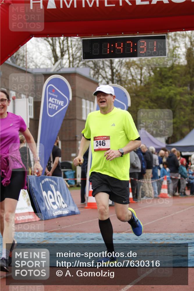 13.04.2025 - Hammer Lauf A. Gomolzig http://msf.ph/oto/7630316 13.04.2025 12:47:29 Ziel 121, 246, 247, 1238, 1839, 1900 meine-sportfotos.de