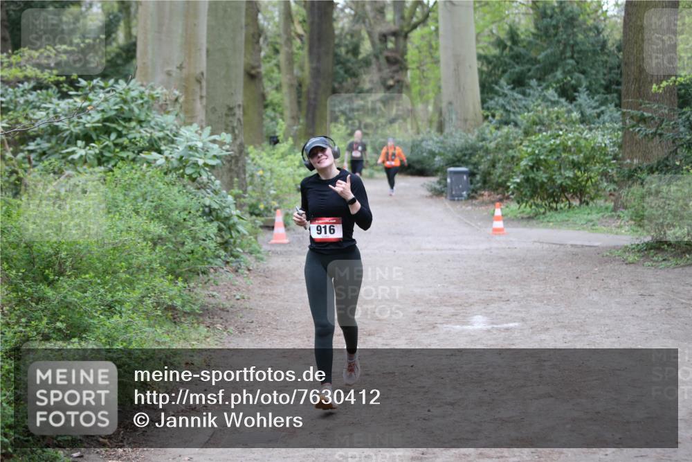 13.04.2025 - Hammer Lauf Jannik Wohlers http://msf.ph/oto/7630412 13.04.2025 13:12:29 Laufen 916 meine-sportfotos.de