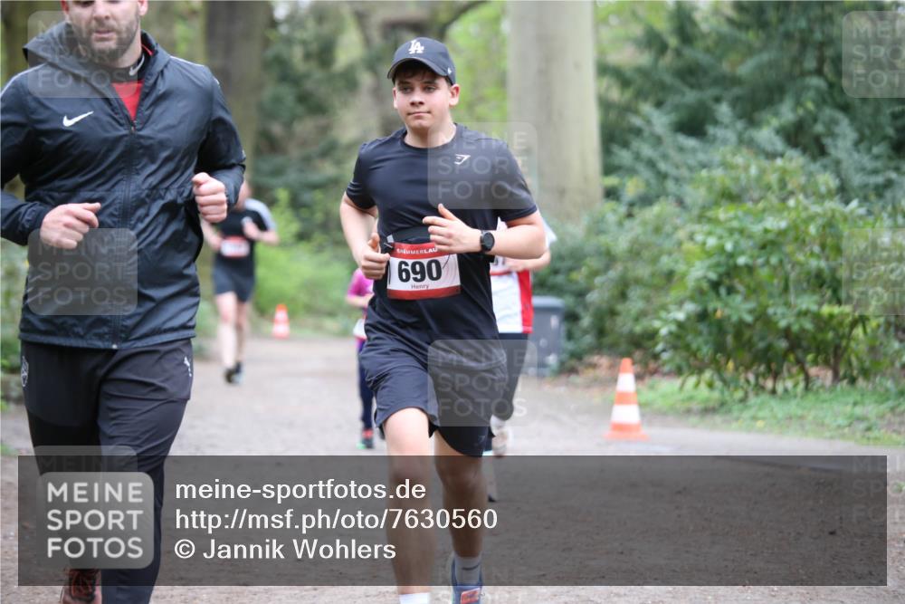 13.04.2025 - Hammer Lauf Jannik Wohlers http://msf.ph/oto/7630560 13.04.2025 12:39:47 Laufen 690 meine-sportfotos.de