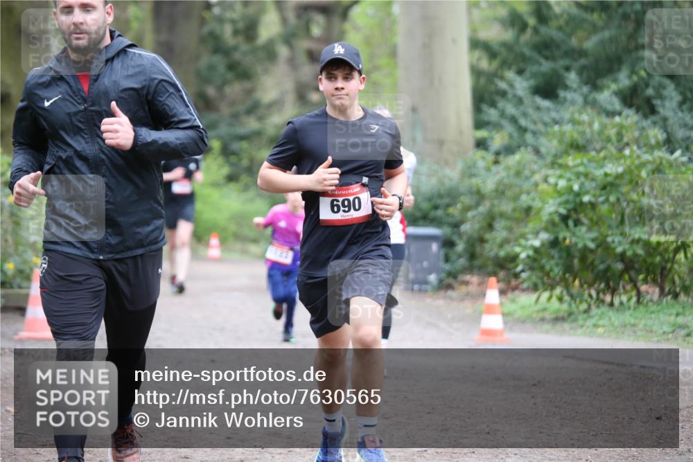 13.04.2025 - Hammer Lauf Jannik Wohlers http://msf.ph/oto/7630565 13.04.2025 12:39:47 Laufen 15, 690, 7 meine-sportfotos.de