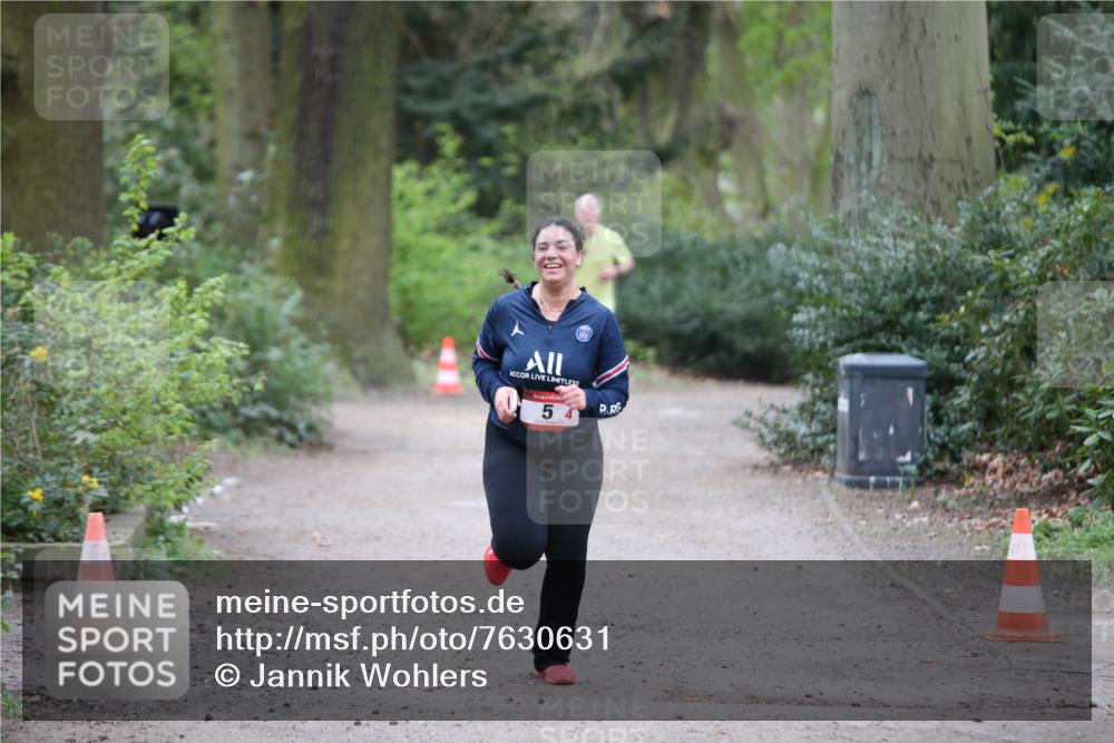13.04.2025 - Hammer Lauf Jannik Wohlers http://msf.ph/oto/7630631 13.04.2025 13:10:22 Laufen 54 meine-sportfotos.de