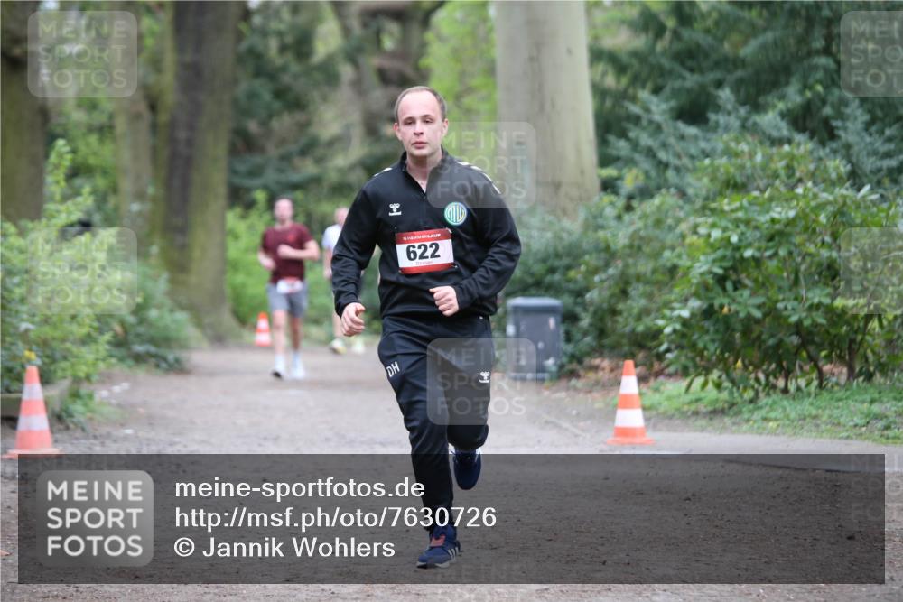 13.04.2025 - Hammer Lauf Jannik Wohlers http://msf.ph/oto/7630726 13.04.2025 12:39:32 Laufen 622 meine-sportfotos.de