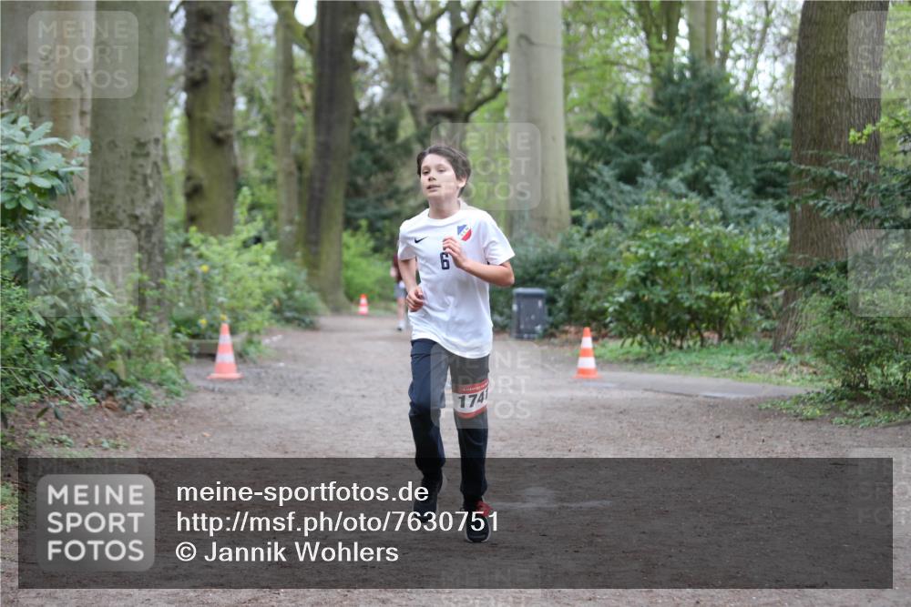 13.04.2025 - Hammer Lauf Jannik Wohlers http://msf.ph/oto/7630751 13.04.2025 12:39:30 Laufen 1741 meine-sportfotos.de