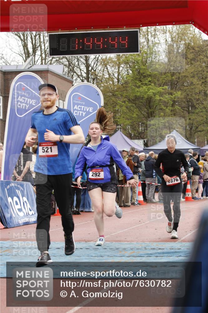 13.04.2025 - Hammer Lauf A. Gomolzig http://msf.ph/oto/7630782 13.04.2025 12:44:43 Ziel 111, 292, 521, 1376, 1846 meine-sportfotos.de