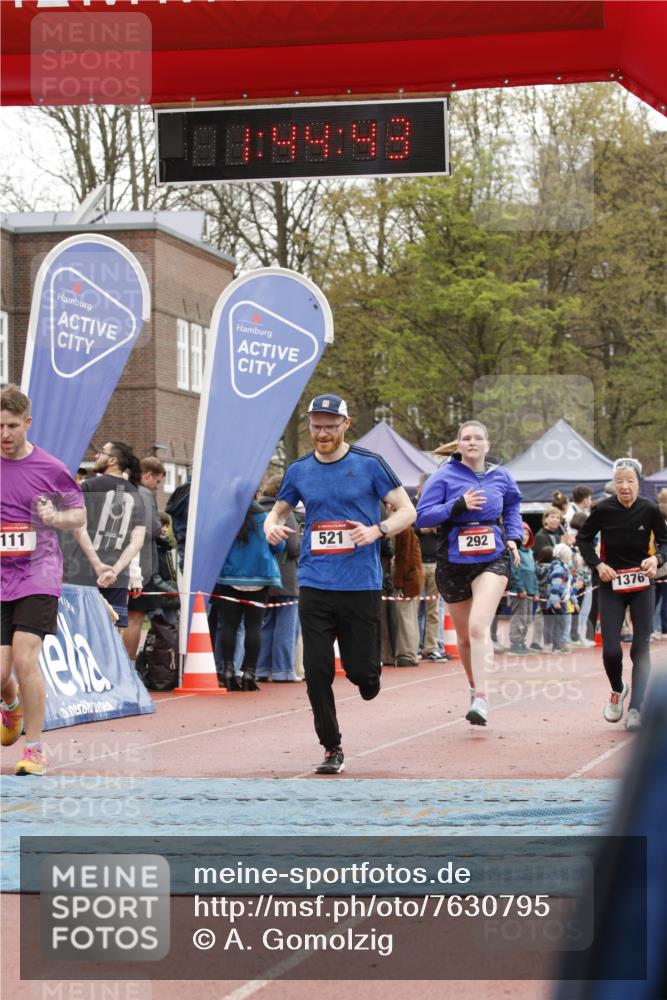 13.04.2025 - Hammer Lauf A. Gomolzig http://msf.ph/oto/7630795 13.04.2025 12:44:41 Ziel 111, 292, 521, 1376, 1552, 1846 meine-sportfotos.de