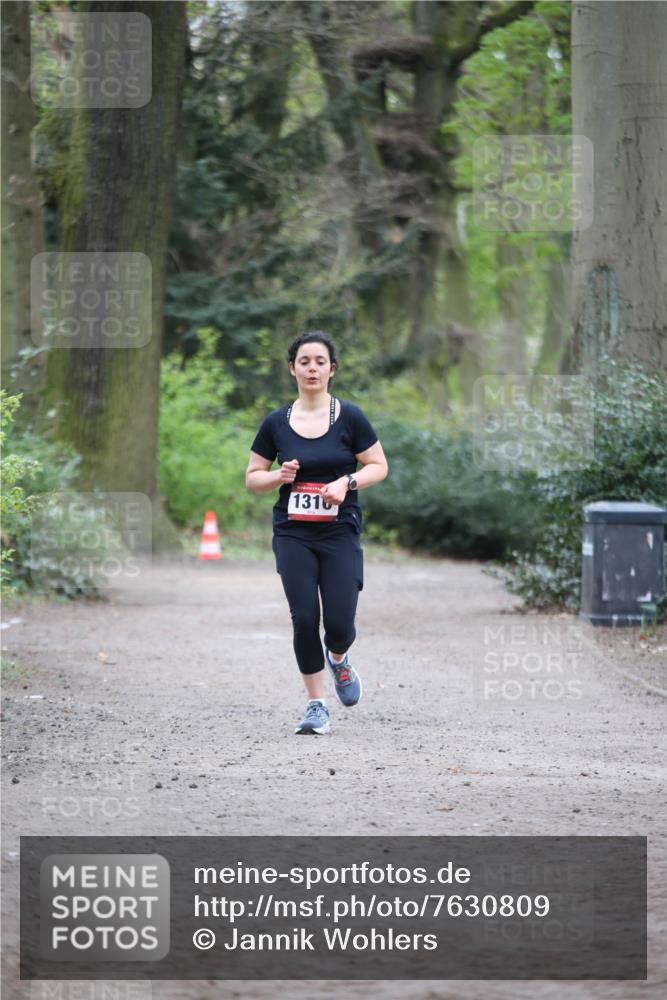 13.04.2025 - Hammer Lauf Jannik Wohlers http://msf.ph/oto/7630809 13.04.2025 13:07:01 Laufen 1316 meine-sportfotos.de