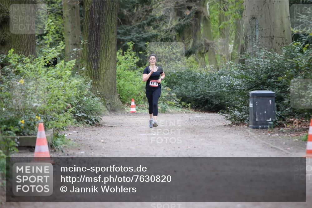 13.04.2025 - Hammer Lauf Jannik Wohlers http://msf.ph/oto/7630820 13.04.2025 13:06:55 Laufen 1310 meine-sportfotos.de