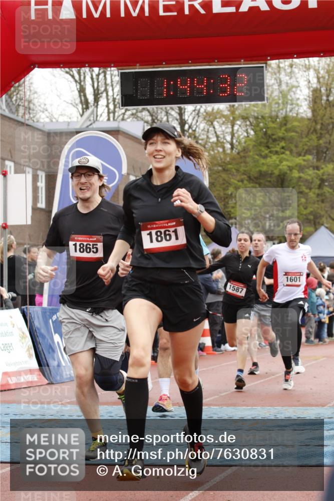13.04.2025 - Hammer Lauf A. Gomolzig http://msf.ph/oto/7630831 13.04.2025 12:44:30 Ziel 276, 730, 974, 1033, 1139, 1552, 1587, 1601, 1861, 1865 meine-sportfotos.de