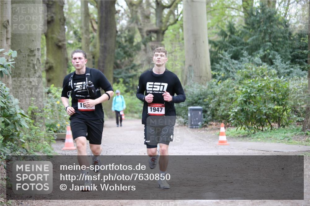 13.04.2025 - Hammer Lauf Jannik Wohlers http://msf.ph/oto/7630850 13.04.2025 13:06:15 Laufen 7, 19, 1947 meine-sportfotos.de
