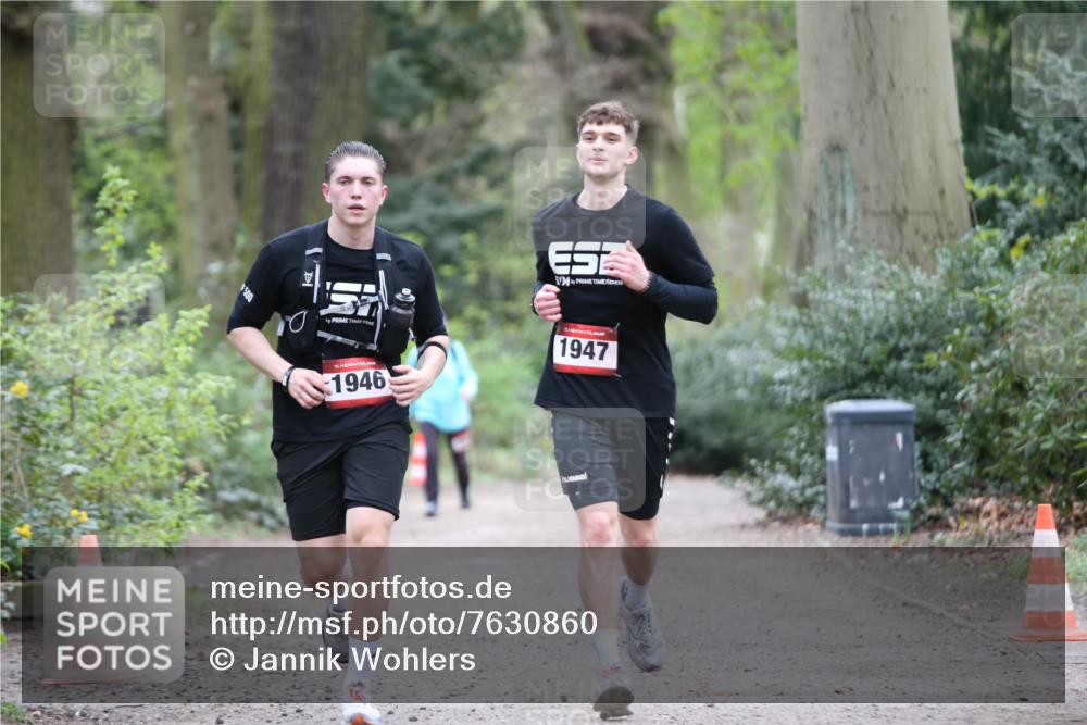 13.04.2025 - Hammer Lauf Jannik Wohlers http://msf.ph/oto/7630860 13.04.2025 13:06:13 Laufen 10, 1947, 15, 1946 meine-sportfotos.de
