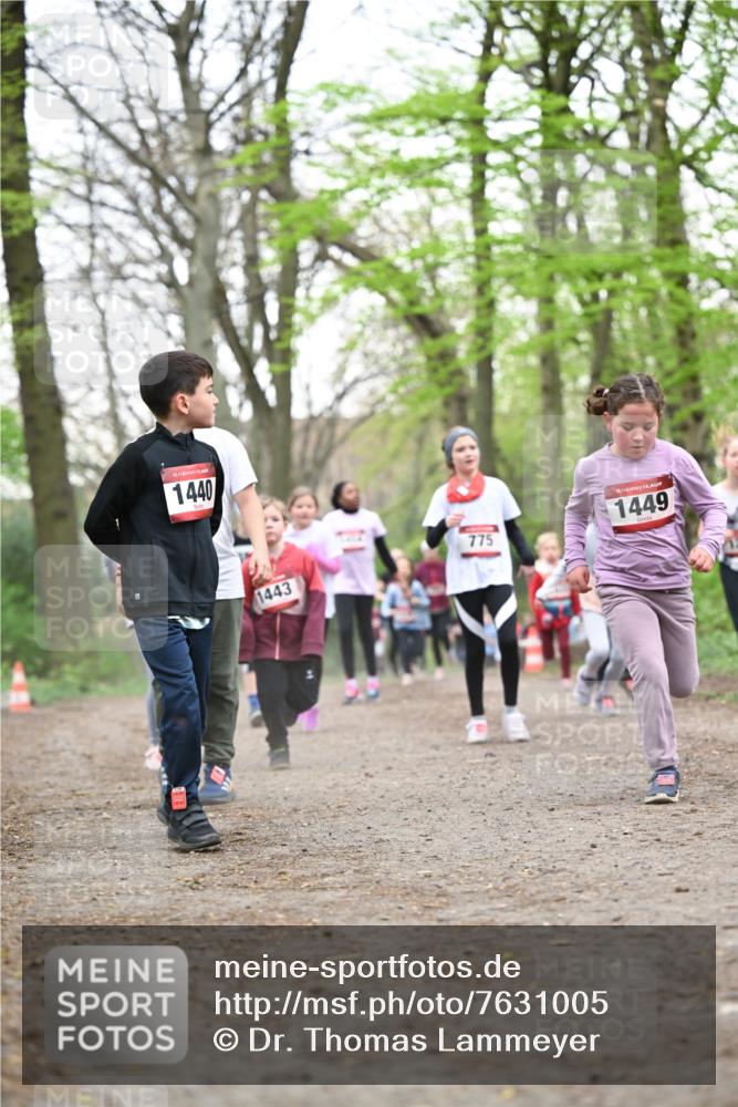 13.04.2025 - Hammer Lauf Dr. Thomas Lammeyer http://msf.ph/oto/7631005 13.04.2025 09:24:30 Laufen 15, 1440, 1443, 775, 15, 1449 meine-sportfotos.de