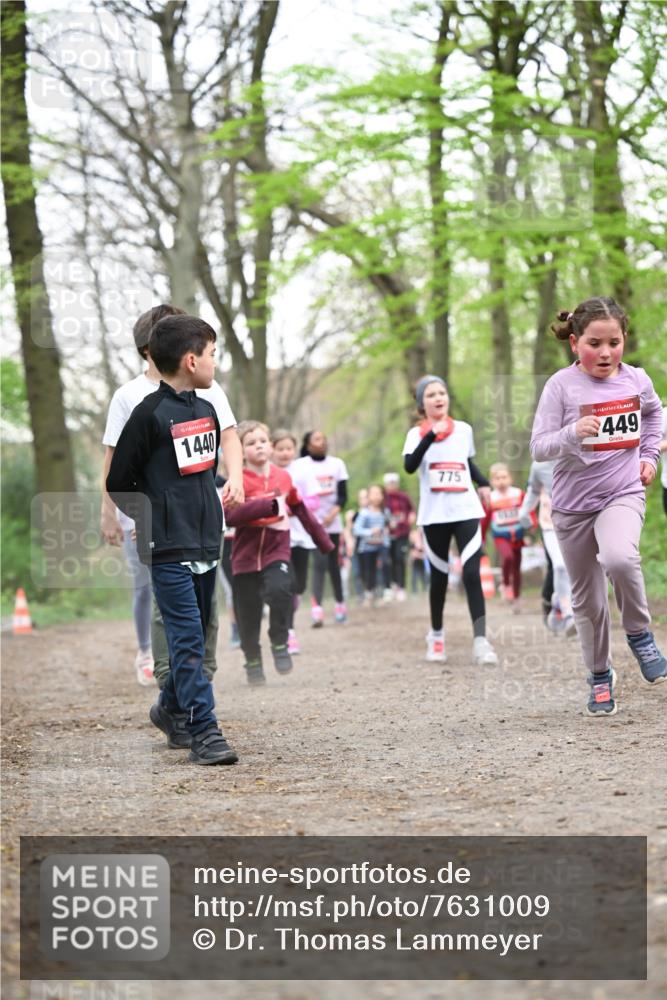 13.04.2025 - Hammer Lauf Dr. Thomas Lammeyer http://msf.ph/oto/7631009 13.04.2025 09:24:30 Laufen 15, 1440, 775, 15, 449 meine-sportfotos.de