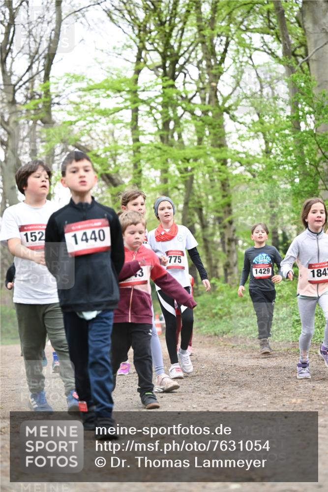 13.04.2025 - Hammer Lauf Dr. Thomas Lammeyer http://msf.ph/oto/7631054 13.04.2025 09:24:32 Laufen 152, 1440, 775, 1429, 184 meine-sportfotos.de