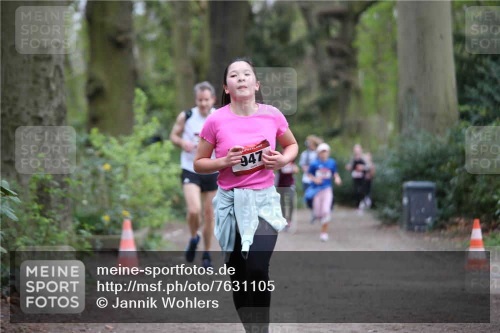13.04.2025 - Hammer Lauf Jannik Wohlers http://msf.ph/oto/7631105 13.04.2025 12:38:51 Laufen 947 meine-sportfotos.de